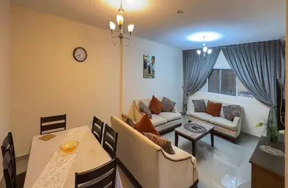 شقة - 2 غرف نوم - 2 حمامات للايجار في شارع التعاون الجديد - التعاون - الشارقة