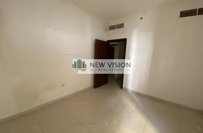 Apartment - 2 Bedrooms - 2 Bathrooms for rent in Al Khan 5 building - Al Khan - Sharjah