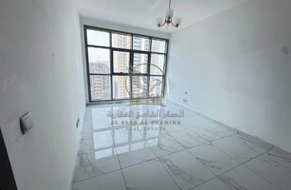 Apartment - 3 - 4 for rent in Al Majaz 1 - Al Majaz - Sharjah