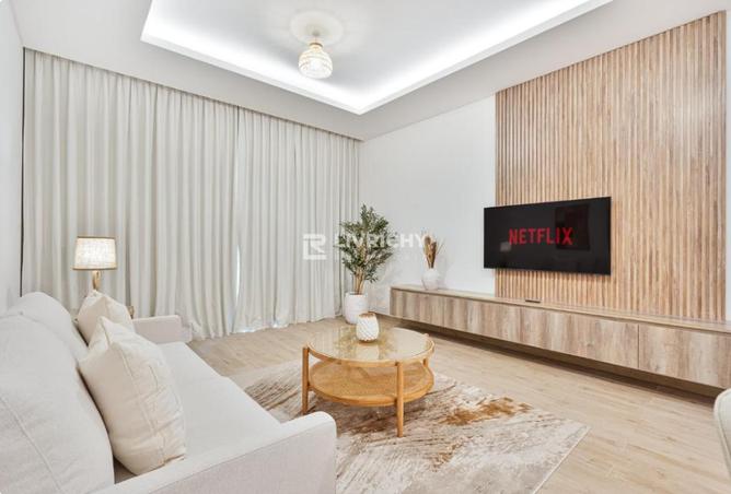 98713733 - Property Image 3