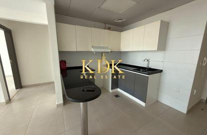 Apartment - 1 - 2 for rent in Central Park Tower - District 12 - Jumeirah Village Circle - Dubai