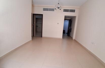 Apartment - 1 - 2 for rent in Fire Station Road - Muwaileh - Sharjah