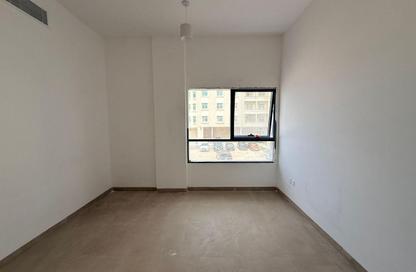 Apartment - 1 Bedroom - 1 Bathroom for rent in Al Qulaya'ah - Al Sharq - Sharjah