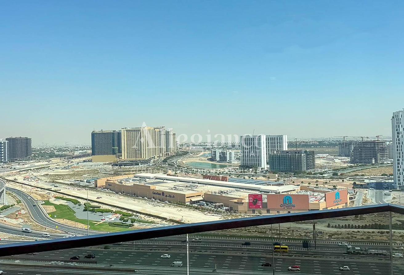 Spacious | Semi furnished | Vacant | Prime JVT photo 15