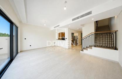 Townhouse - 4 - 3 for rent in Portofino - Damac Lagoons - Dubai