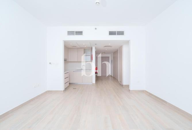 70287642 - صورة العقار 3