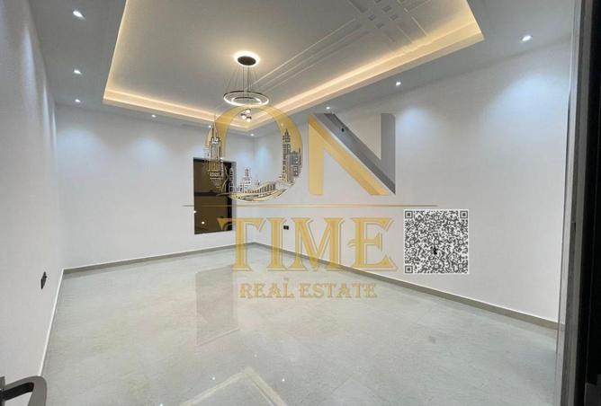 67072019 - Property Image 2