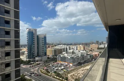 شقة - 2 غرف نوم - 3 حمامات للايجار في زا ويفز ريسدنس - منخول - بر دبي - دبي