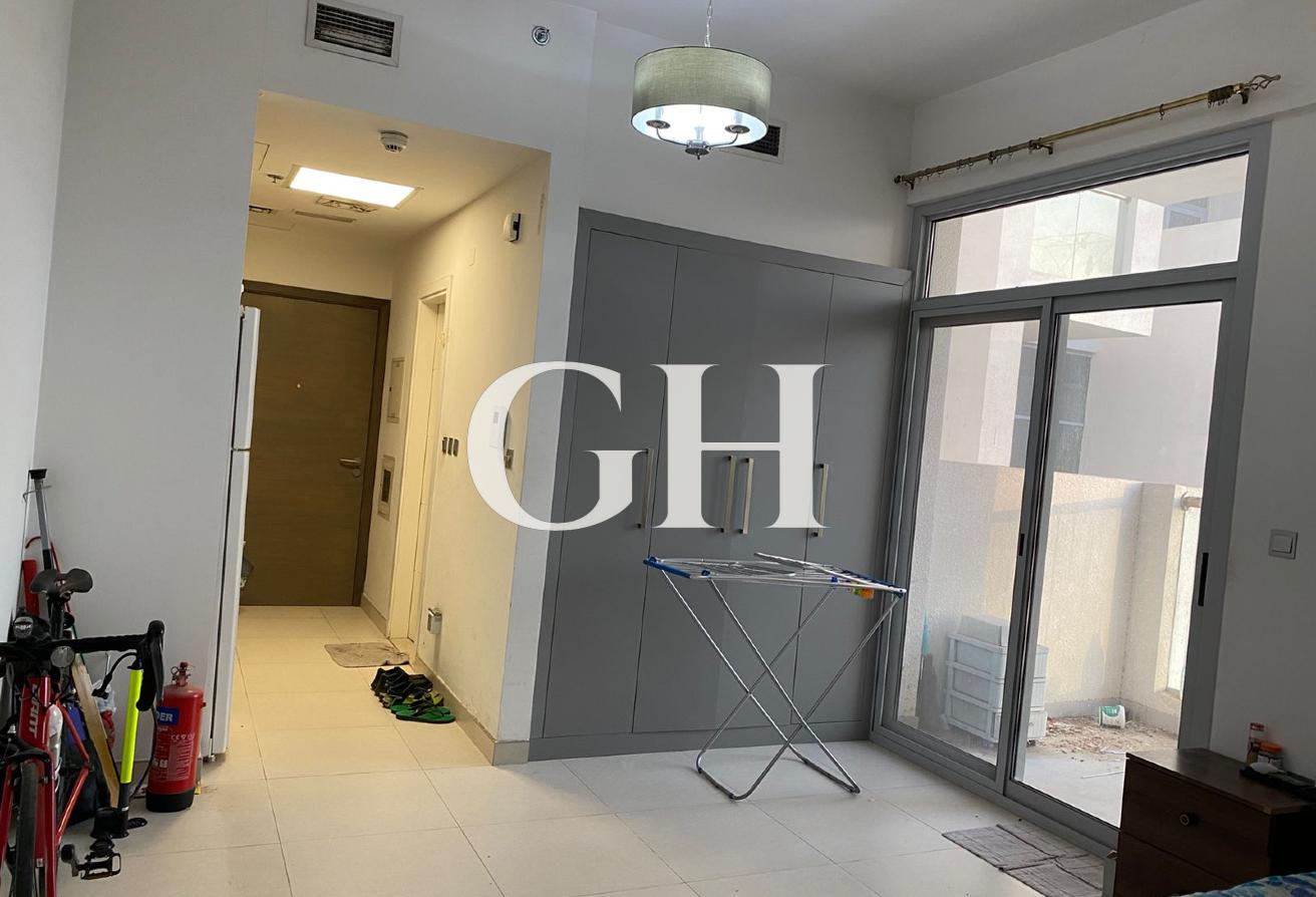 Unfurnished Studio | Near Metro | Aster, Al Furjan photo 2
