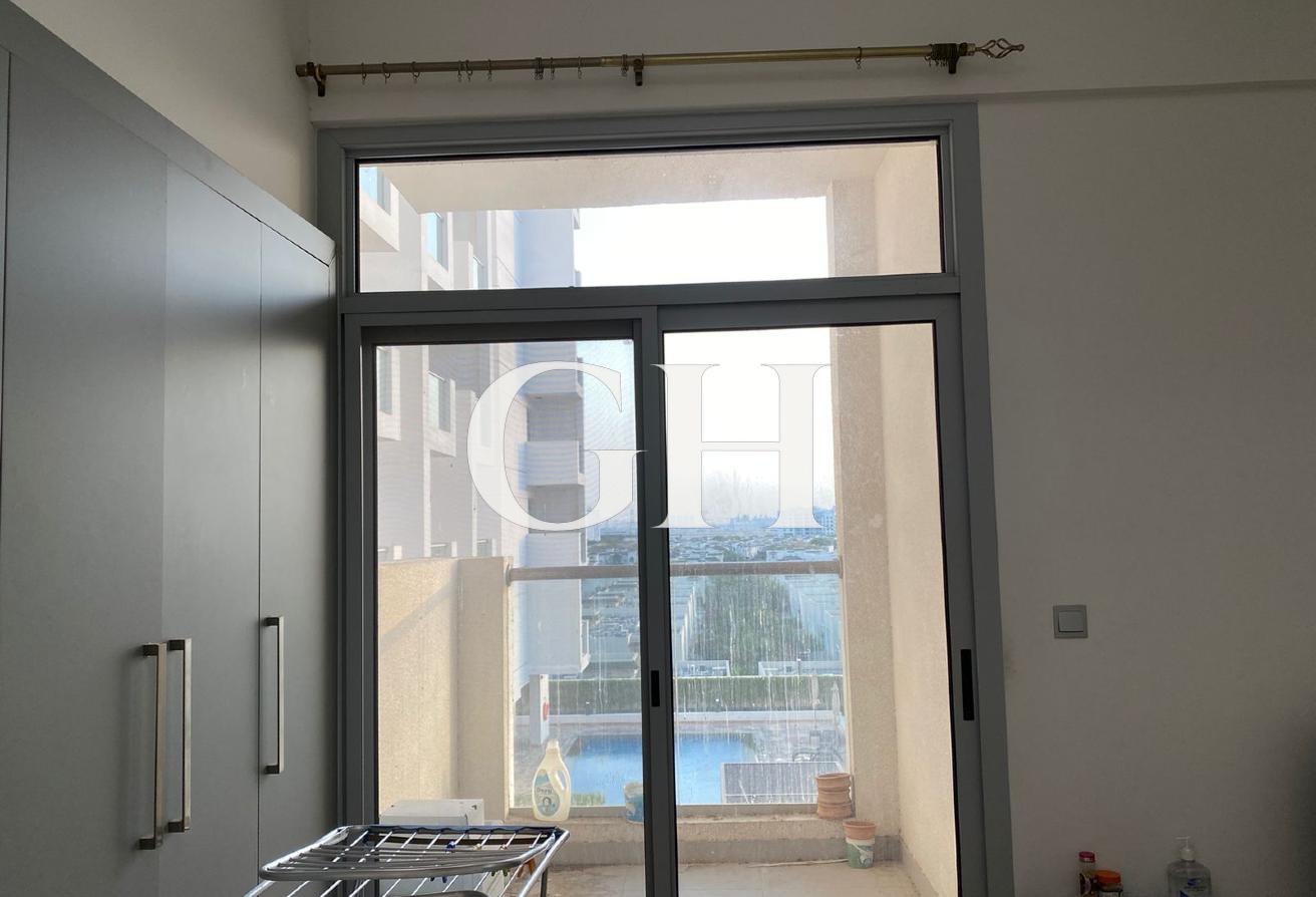 Unfurnished Studio | Near Metro | Aster, Al Furjan photo 4