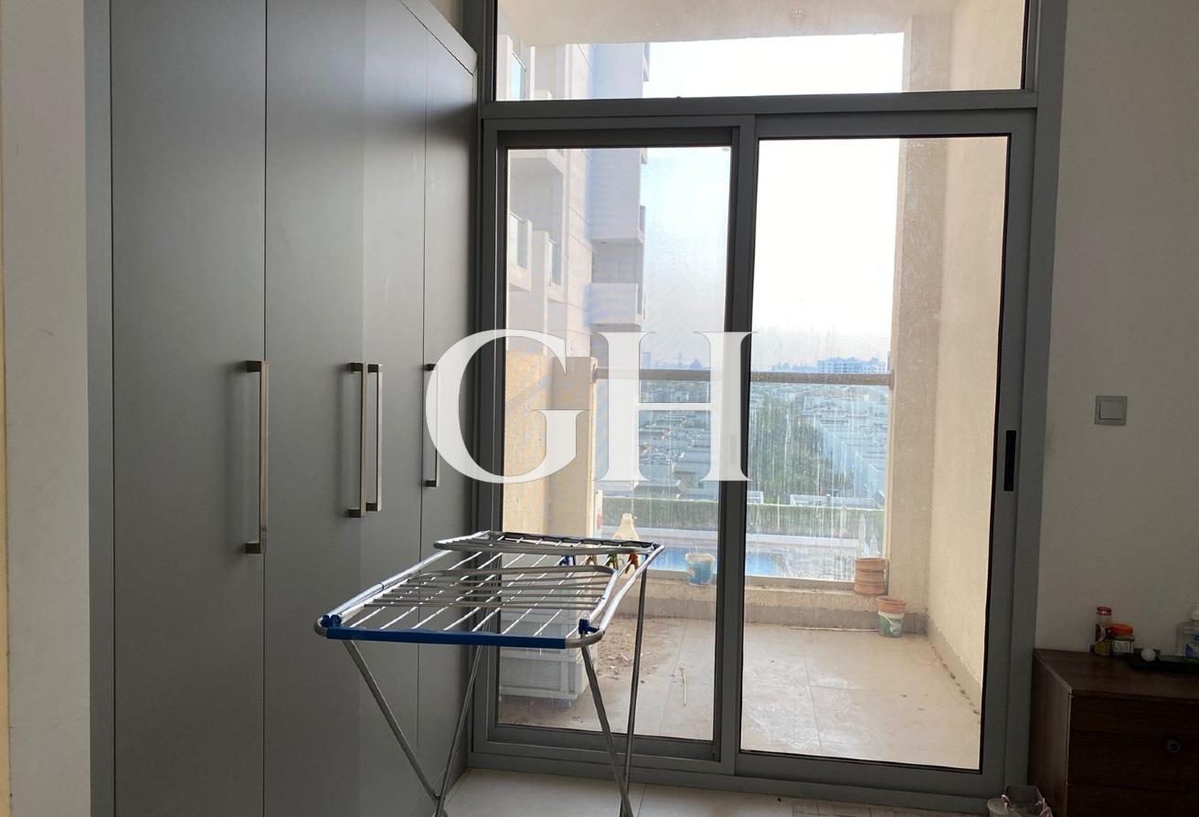Unfurnished Studio | Near Metro | Aster, Al Furjan photo 3
