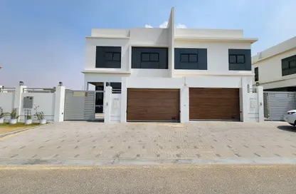 Villa - 4 Bedrooms - 6 Bathrooms for rent in Hoshi 2 - Hoshi - Al Badie - Sharjah
