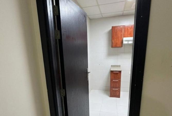121114985 - Property Image 3