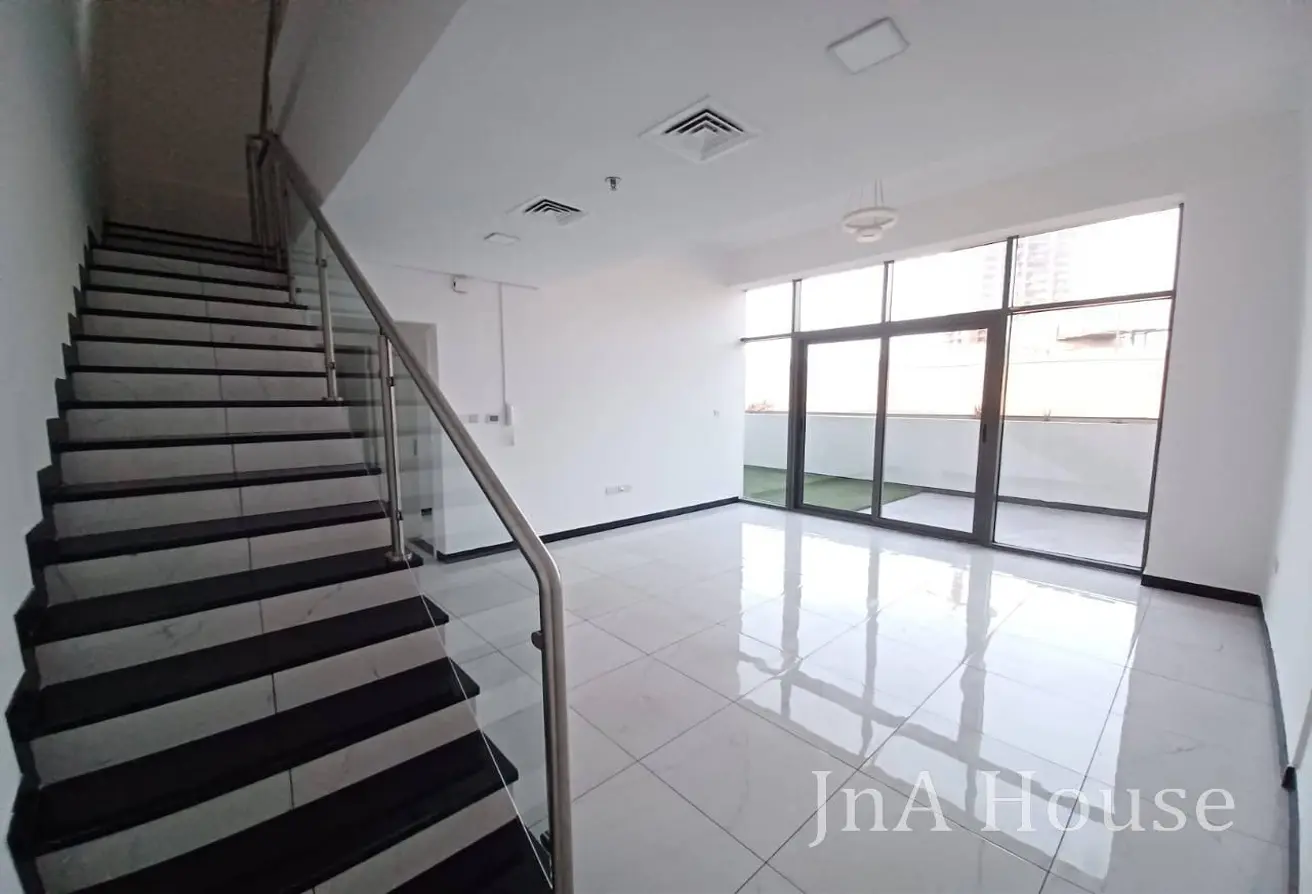 165597844 - Property Main Image