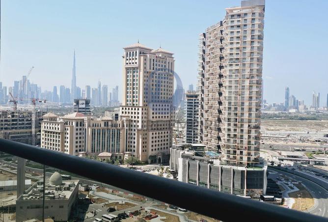 LUXURIOUS 1BHK + LAUNDRY WITH PADDLE COURTS