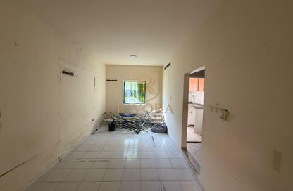 Apartment - Studio - 1 for rent in Umm Hurair 1 - Umm Hurair - Bur Dubai - Dubai