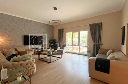Villa - 3 Bedrooms - 4 Bathrooms for rent in Meadows 9 - Meadows - Dubai