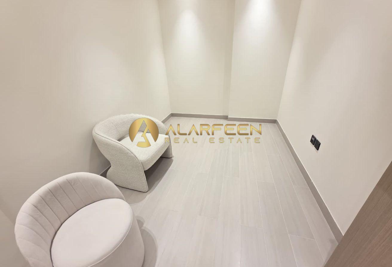 1BHK + Study | Luxury Home | Prime Location photo 4