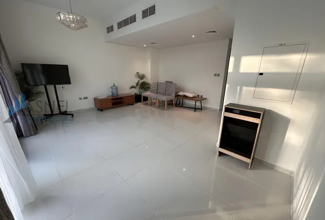 156927287 - Property Image 3