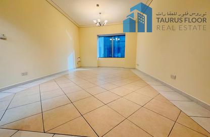 Apartment - 3 Bedrooms - 3 Bathrooms for rent in 21st Century Tower - Sheikh Zayed Road - Dubai