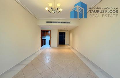 Apartment - 3 Bedrooms - 3 Bathrooms for rent in 21st Century Tower - Sheikh Zayed Road - Dubai