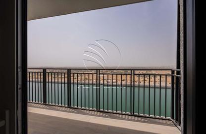 Apartment - 3 Bedrooms - 4 Bathrooms for rent in Waters Edge - Yas Island - Abu Dhabi