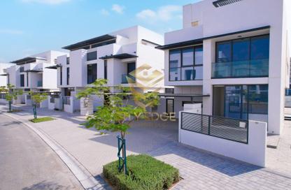 فيلا - 5 غرف نوم - 7 حمامات للبيع في جزيرة الشمس - مدينة أجمل مكان - مدينة الواجهة المائية لإمارة الشارقة - الشارقة