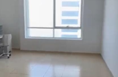 Apartment - 3 - 4 for sale in Al Khan Corniche - Al Khan - Sharjah