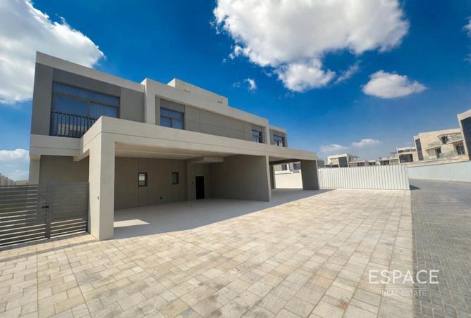 87888585 - صورة العقار 2