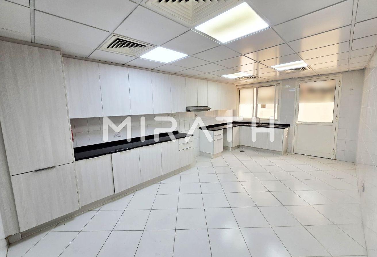 SPACIOUS | SUPERB VILLA WITH SHARED FACILITIES photo 4