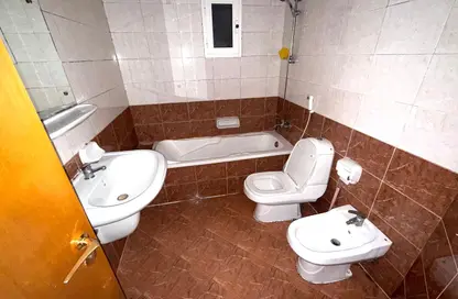 شقة - 2 غرف نوم - 2 حمامات للايجار في المجاز 1 - المجاز - الشارقة