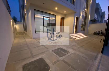 Villa - 5 Bedrooms - 7 Bathrooms for sale in Al Amira Village - Al Yasmeen - Ajman