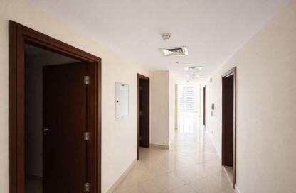 Apartment - 1 Bedroom - 2 Bathrooms for rent in Hub Canal 2 - Hub Golf View Apartments - Dubai Sports City - Dubai