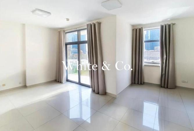 73841030 - Property Image 3