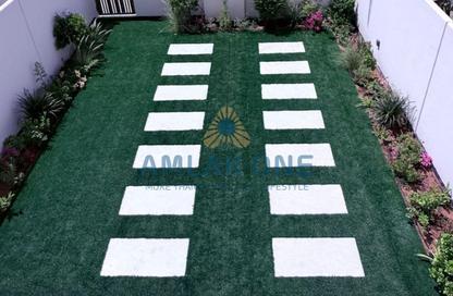 Townhouse - 2 Bedrooms - 2 Bathrooms for rent in Nad Al Dhabi - Al Jubail Island - Abu Dhabi Townhouse - 2 Bedrooms - 2 Bathrooms for rent in Nad Al Dhabi - Al Jubail Island - Abu Dhabi