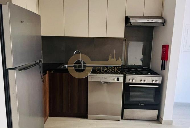 99118930 - Property Image 3