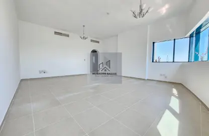 Apartment - 1 Bedroom - 2 Bathrooms for rent in New Al Taawun Road - Al Taawun - Sharjah