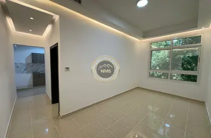Apartment - 1 Bedroom - 1 Bathroom for rent in Al Mushrif - Abu Dhabi