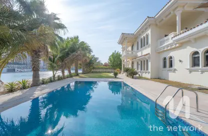 Villa - 6 Bedrooms - 7 Bathrooms for rent in Signature Villas Frond A - Signature Villas - Palm Jumeirah - Dubai
