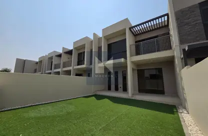Townhouse - 3 Bedrooms - 4 Bathrooms for sale in Aurum Villas - Odora - Damac Hills 2 - Dubai