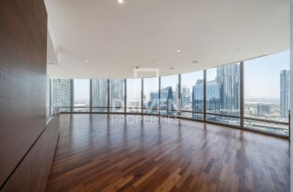 Apartment - 3 Bedrooms - 5 Bathrooms for sale in Burj Khalifa - Burj Khalifa Area - Downtown Dubai - Dubai