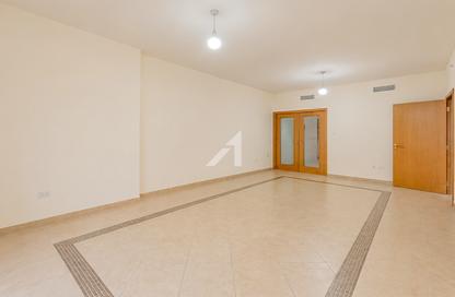 Apartment - 2 Bedrooms - 2 Bathrooms for rent in Dusit Hotel - Sheikh Zayed Road - Dubai