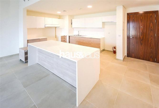 75012206 - Property Image 3