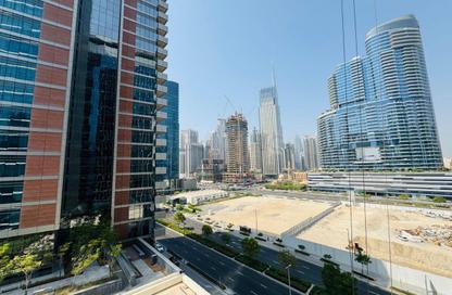 Office Space - Studio - 3 for rent in Lake Central - Business Bay - Dubai