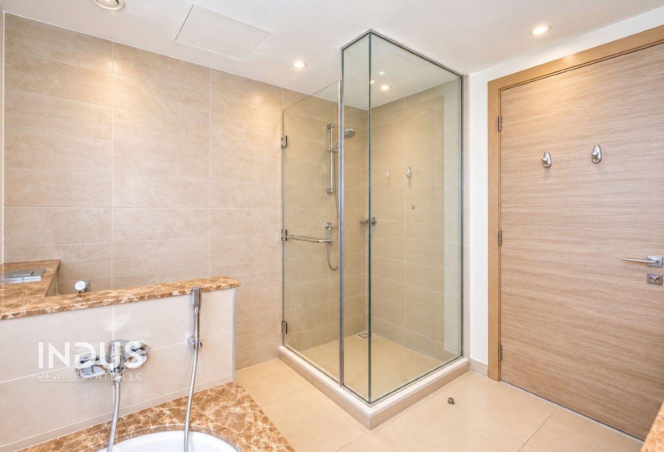 Ready to Move in | Huge Plot | 3BHK Plus Maid photo 14