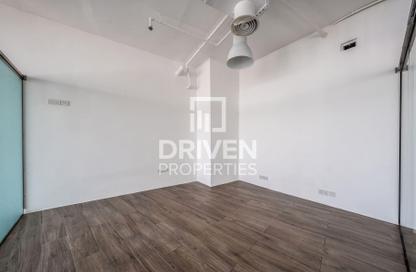 Office Space - Studio for rent in I Rise Tower - Barsha Heights (Tecom) - Dubai