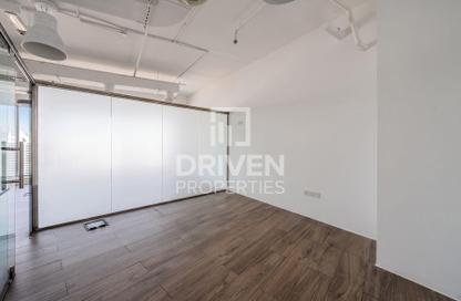Office Space - Studio for rent in I Rise Tower - Barsha Heights (Tecom) - Dubai