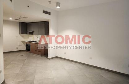 Apartment - Studio - 1 Bathroom for rent in The Edge - Dubai Investment Park 1 (DIP 1) - Dubai Investment Park (DIP) - Dubai