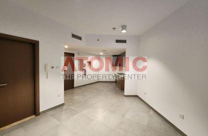 Apartment - Studio - 1 Bathroom for rent in The Edge - Dubai Investment Park 1 (DIP 1) - Dubai Investment Park (DIP) - Dubai