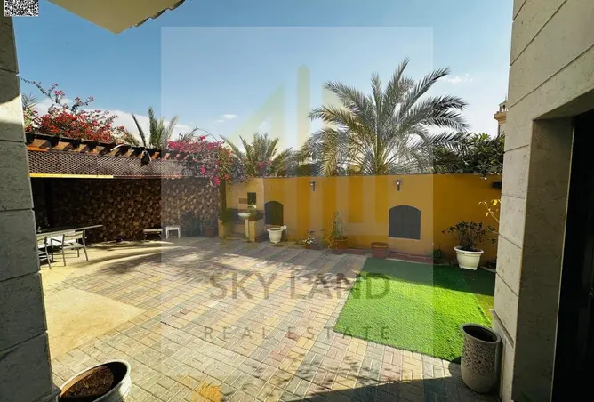 145990158 - Property Image 2